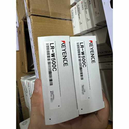 询价基恩士KEYENCE激光传感器LR-W500C，