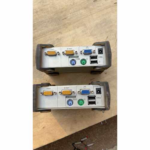 议价正宏KVM切换器CS82U二手实物拍摄维修