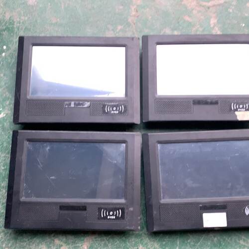 询10寸工控触摸屏一体机 配置： N455 2G 32G