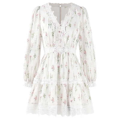 艾米同款可可尼V领长袖碎花裙女26春新款田园风白色苎麻连衣裙