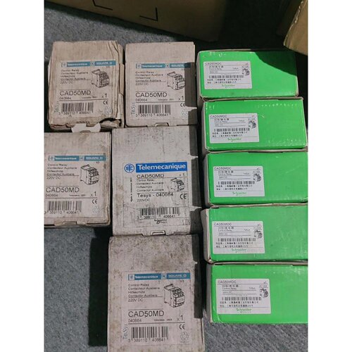 询价下单施耐德直流中间继电器CAD50MDC DC220V 绿盒 5