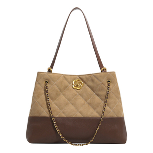 香港品牌磨砂皮托特包包女式2025新款秋季水桶包高质感链条单肩包