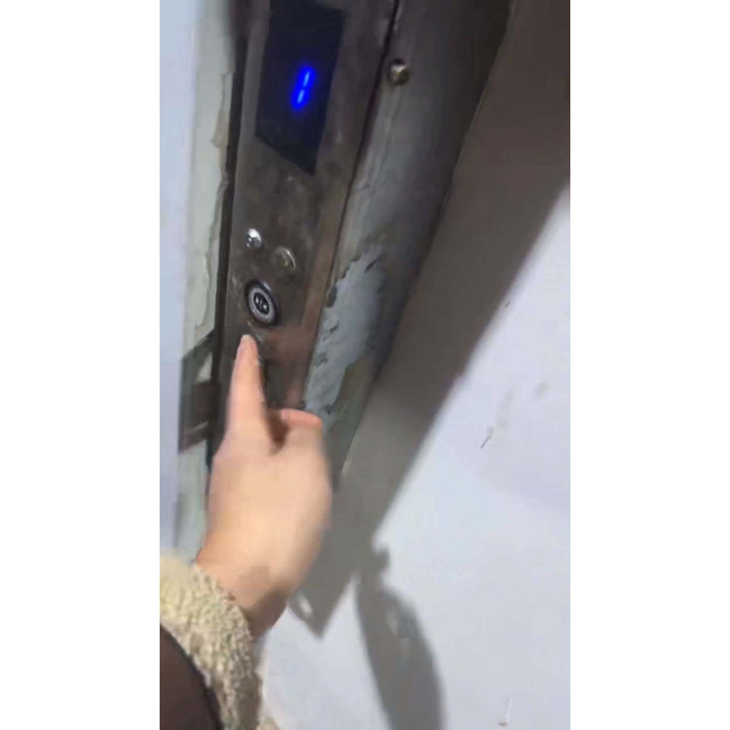 ZT-700智能货梯控制器-询价