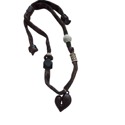 美拉德复古咖色腰果花丝巾项链