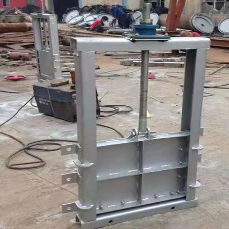 手动机闸一体钢制闸门 外形尺寸770*1500mm 配置QL20KN螺杆启闭机