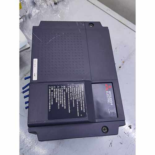 下单前咨询三菱d700变频器IS74-5.5K-CHT 3相电 正常拆