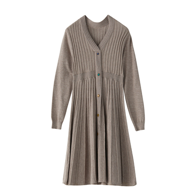 谜底2022冬季新款针织连衣裙时尚收腰修身中长百褶裙224MZ1924