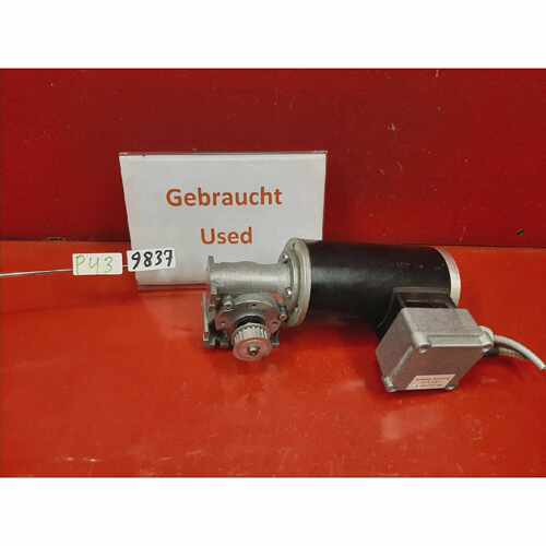 Lenze SSN311UVAR056C21Getriebe SSN311FVAR i75