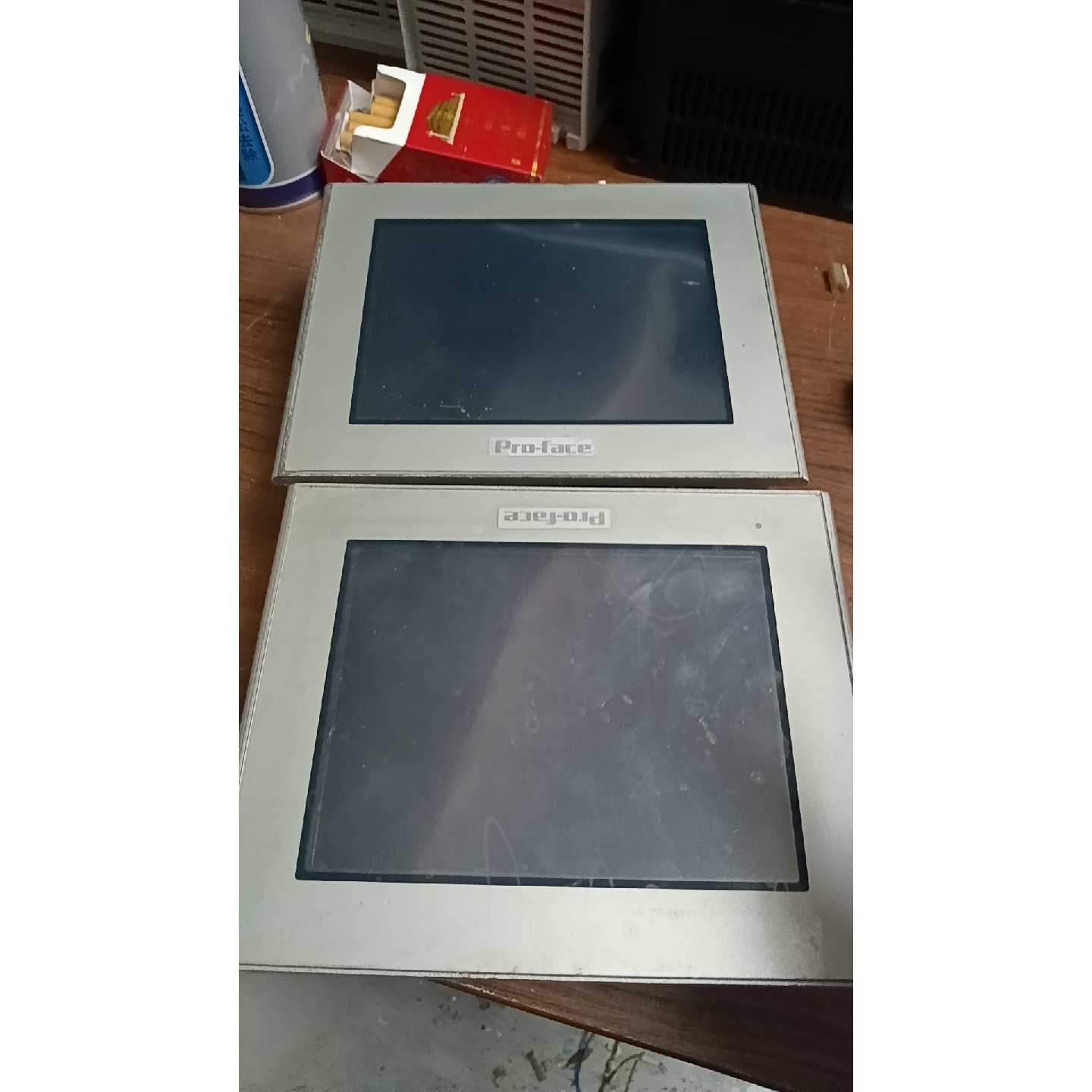 议价-普洛菲斯触摸屏型号3280007-12两台成色如图通电不