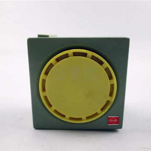 BUZZER蜂鸣器HRBP80A2AC220V5060HZ实物拍摄