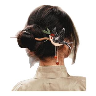 哈尼春燕手工diy羊毛毡材料包中国风挂件饰国潮胸针自绣发簪礼物