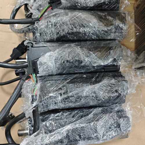 台达伺服电机 ECMA-C20604SS，议价商品