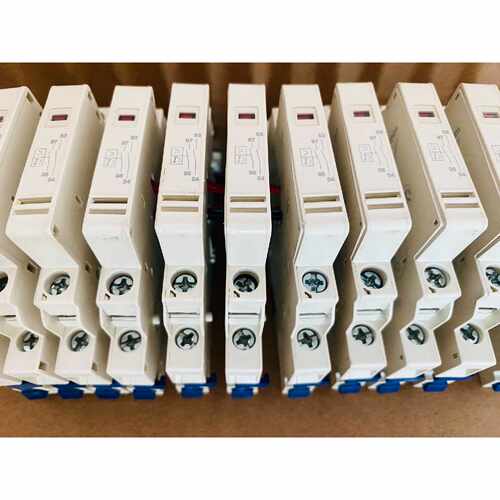 〔议价-可维修〕施耐德 GVAD1010 辅助触点 工控自动化设备备件