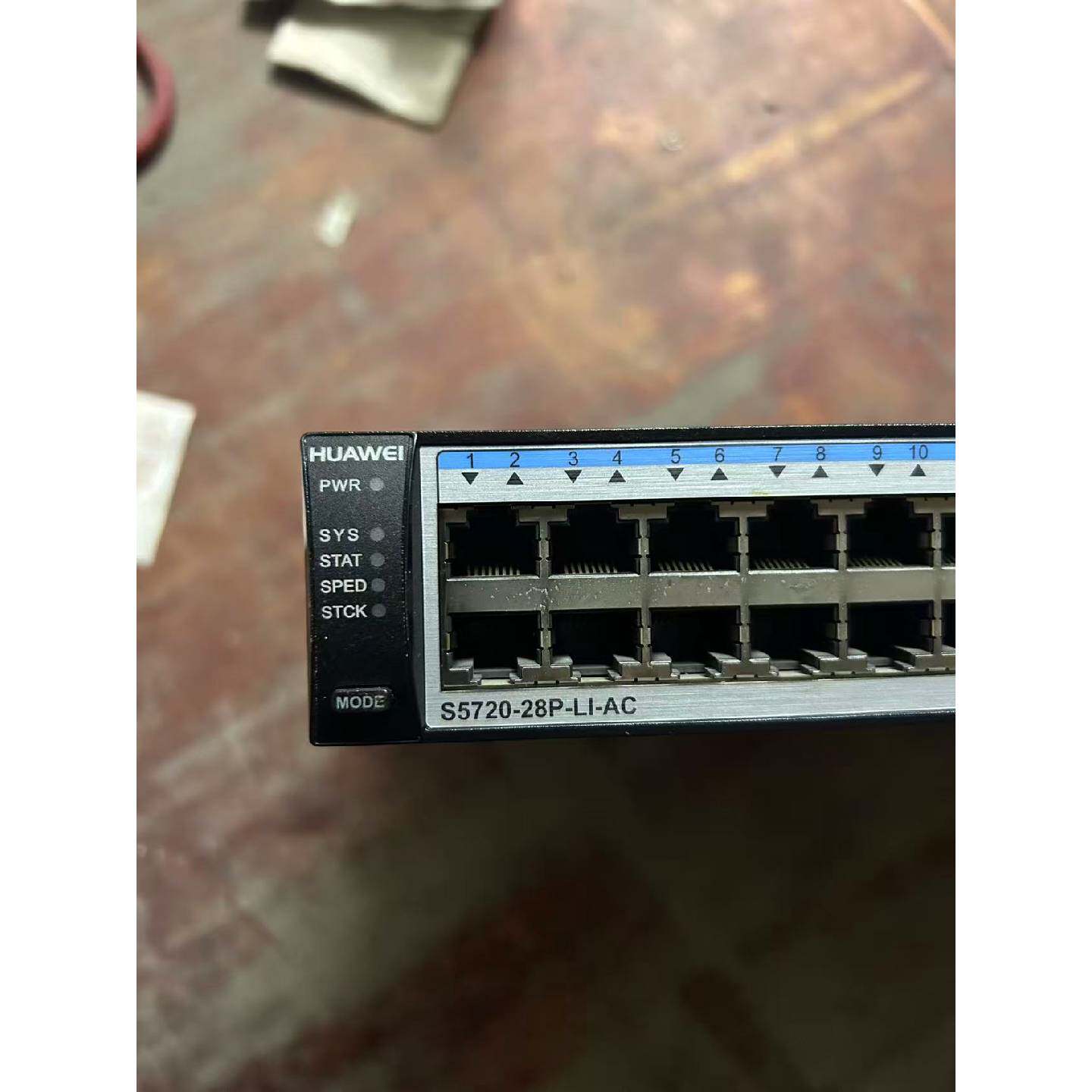 可维修议价  华为S572028PLIAC千兆交换机24个千兆电口4个千兆光