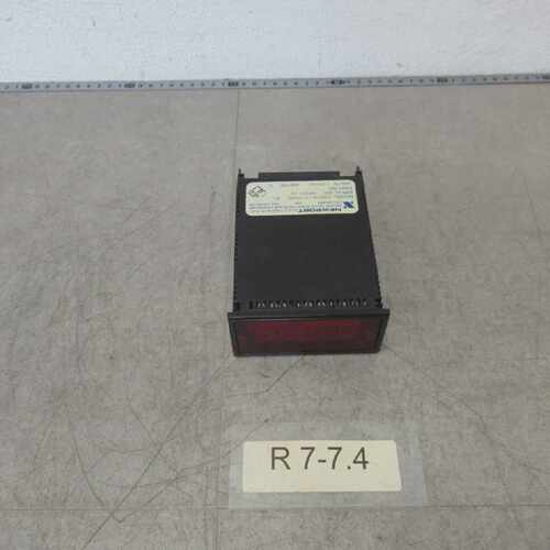 Newport 2003b-3/Dm03 Digital Volt Meter 115V AC