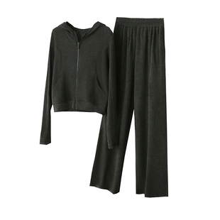 LU家神版!万万没想到,居然能这么显瘦!连帽卫衣阔腿卫裤套装女