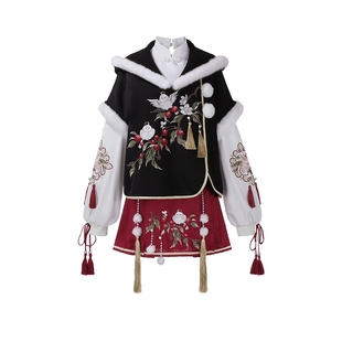 汉服冬装女款中国风山雀改良日常可穿可爱连帽外套短款马面裙套装