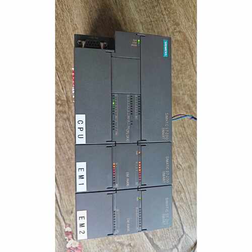 询价PLC 6ES7 288-1SR30-0AA0 剩1台