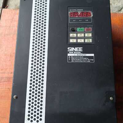 EM303A-018G/022P-3A 正弦变频器18.5K，议价商品