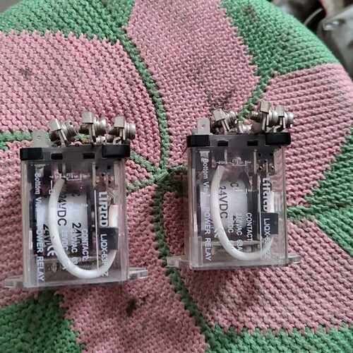 溢价-LIRRD继电器LJQX-63F/2Z，线圈电压DC24V，