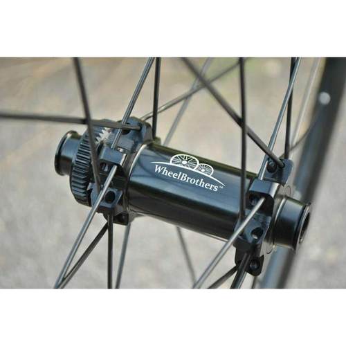 轱辘哥GRAVEL公路碟刹轮组700c展轮真空胖圈棘轮结构花鼓扁辐条