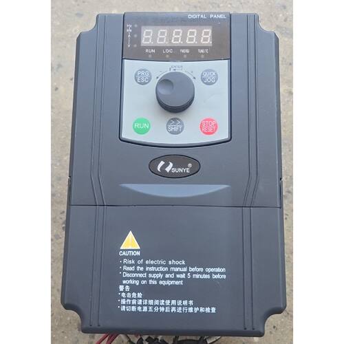 CM528 A4T4R0GB/5R5PB 4.0k 变频器