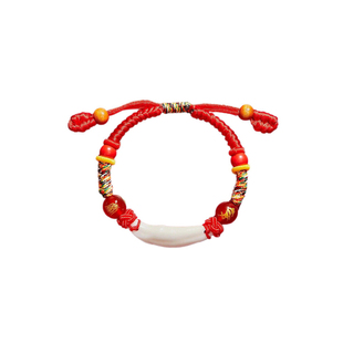 宝宝手链婴儿儿童十二生肖本命年红绳朱砂桃木黑狗牙编织佩戴