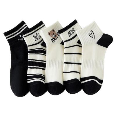 春夏季薄款ins潮百搭卡通运动吸汗船袜子学院女士学生字母短袜女