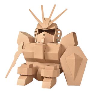 可穿戴纸箱变形金刚模型儿童手工DIY制作机器人环保涂色纸壳服装