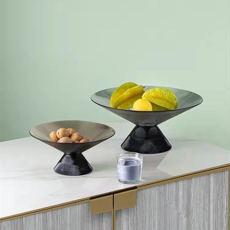 果盘家用客厅茶几2024新款高脚零食盘摆件轻奢高端大气玻璃水果盘