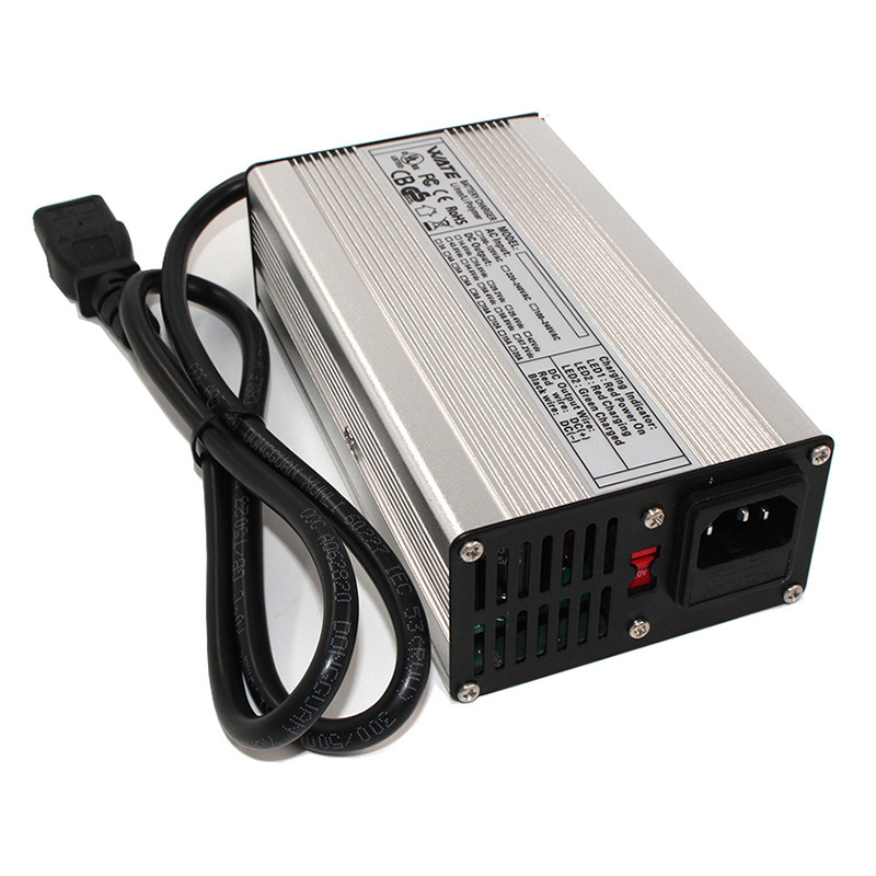 弘孚铁锂146v126v电瓶车充电器