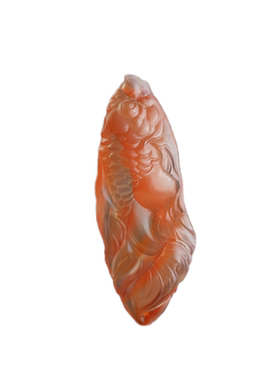 南红雕刻天然和田玉俏色锦鲤吊坠