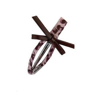 粉色豹纹鸭嘴夹发夹女2025新款高端边夹侧边刘海夹碎发发卡一字夹