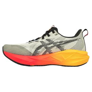 ASICS亚瑟士NOVABLAST 5男女轻量缓震宽楦2E跑鞋黑武士运动鞋正品