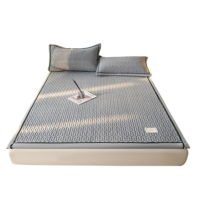 家庭用牛奶绒毛绒床垫子180x200