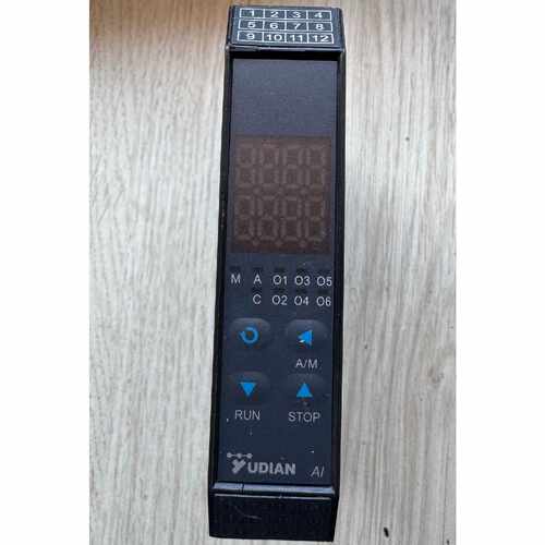议价宇电轨道温控器全新带原包装AI869D71X3L0S2维修