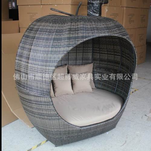 欧式户外藤制躺床圣诞节礼物仿藤铝制家具藤编苹果床藤制躺床