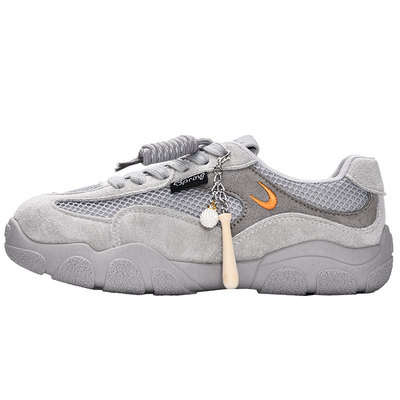 奶咖色低帮网面时尚休闲潮流板鞋