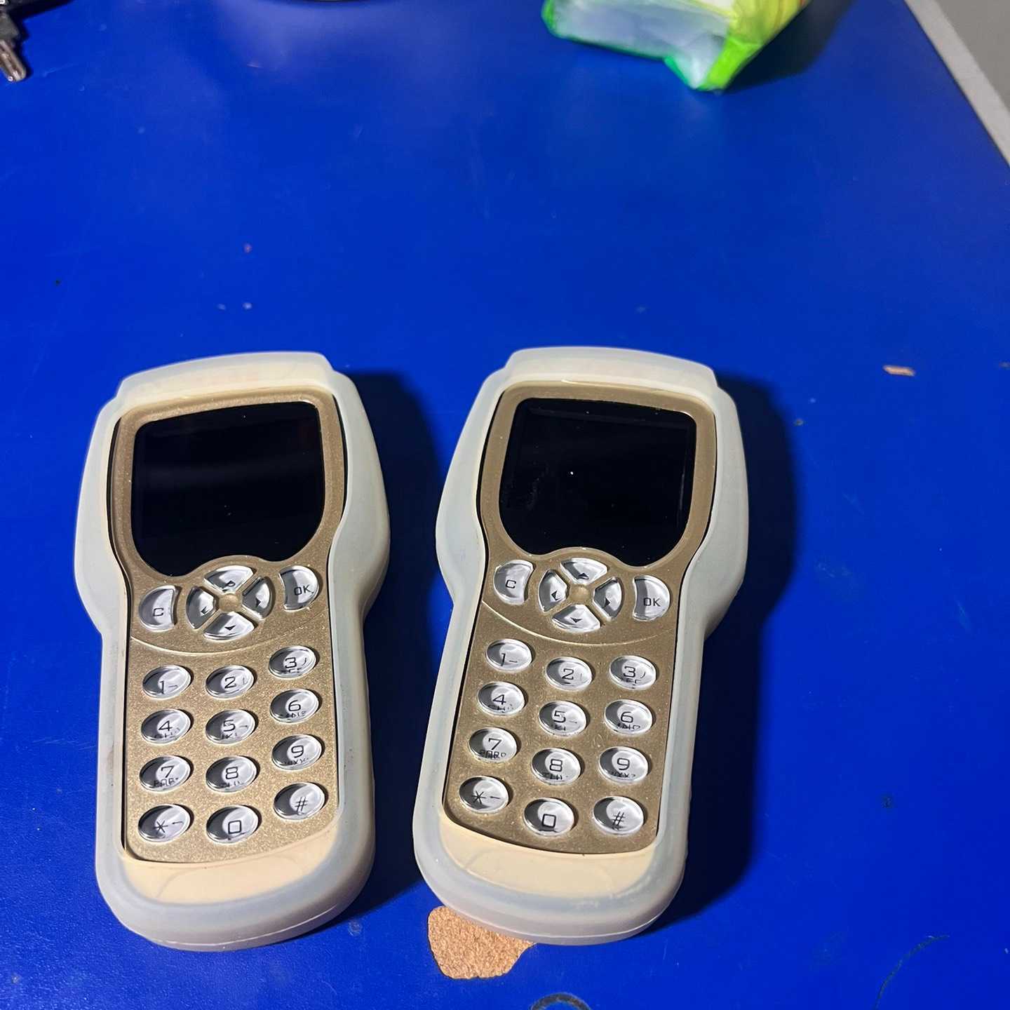 议价无线点菜宝4台 带胶套 正其它元器件