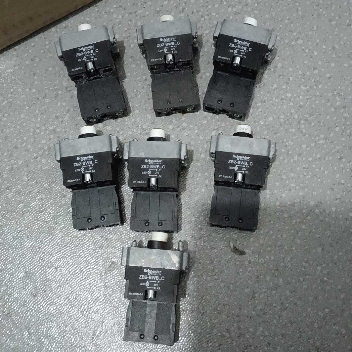 【议价-可维修】 ZB2BWB11C /均有货