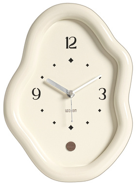 颜控一眼心动时钟装饰摆件