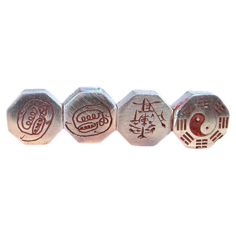 999足银道系讳字朱砂耳钉太极银饰吊坠