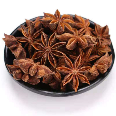 广西大红八角桂皮香叶桂皮花椒
