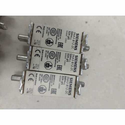 询价-熔断器3NA3 830-2C 100A有6个，32A的