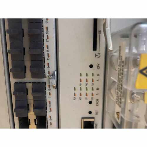 议价中兴ZXR108902E实物拍摄配置如图成色如图全维修