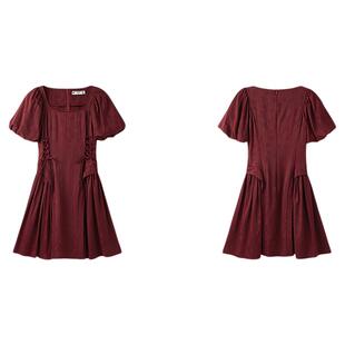 PIT法式复古红色方领收腰A字短袖连衣裙女2025夏褶皱显瘦中长裙