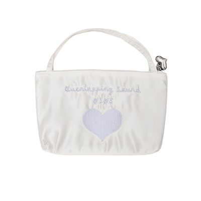 缎面收纳包原创可爱手拎包