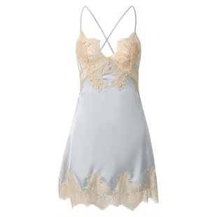 美瞳美眉~冬季洗澡沐浴露背家用卧室可穿式浴巾黑色内裤女款睡衣