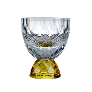 精致彩底水晶玻璃白酒杯饭店家用一两品鉴杯耐热烈酒杯钻面小酒盅