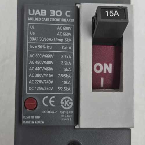 HYUNDAI UAB 30 C 15A MOLDED CASE CIRCUIT BREAKER [FAST SHIPP